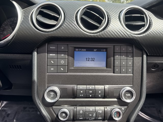 Certified 2019 Ford Mustang Convertible RWD image 19