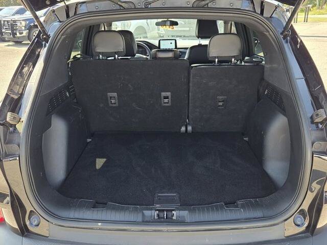Certified 2025 Ford Escape ST-Line FWD image 11