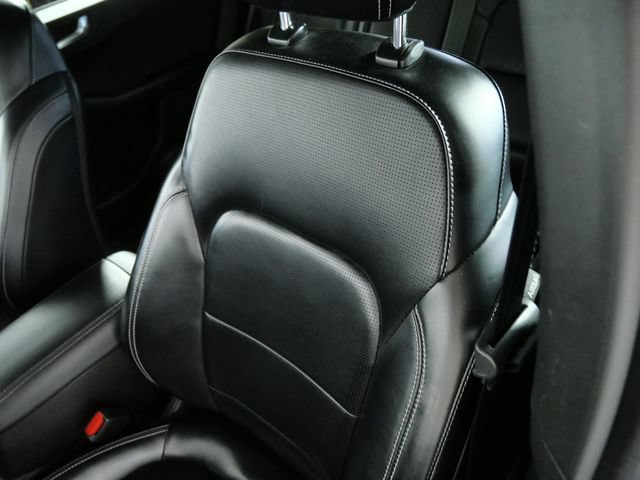 Certified 2024 Ford Escape Platinum AWD/4WD image 17