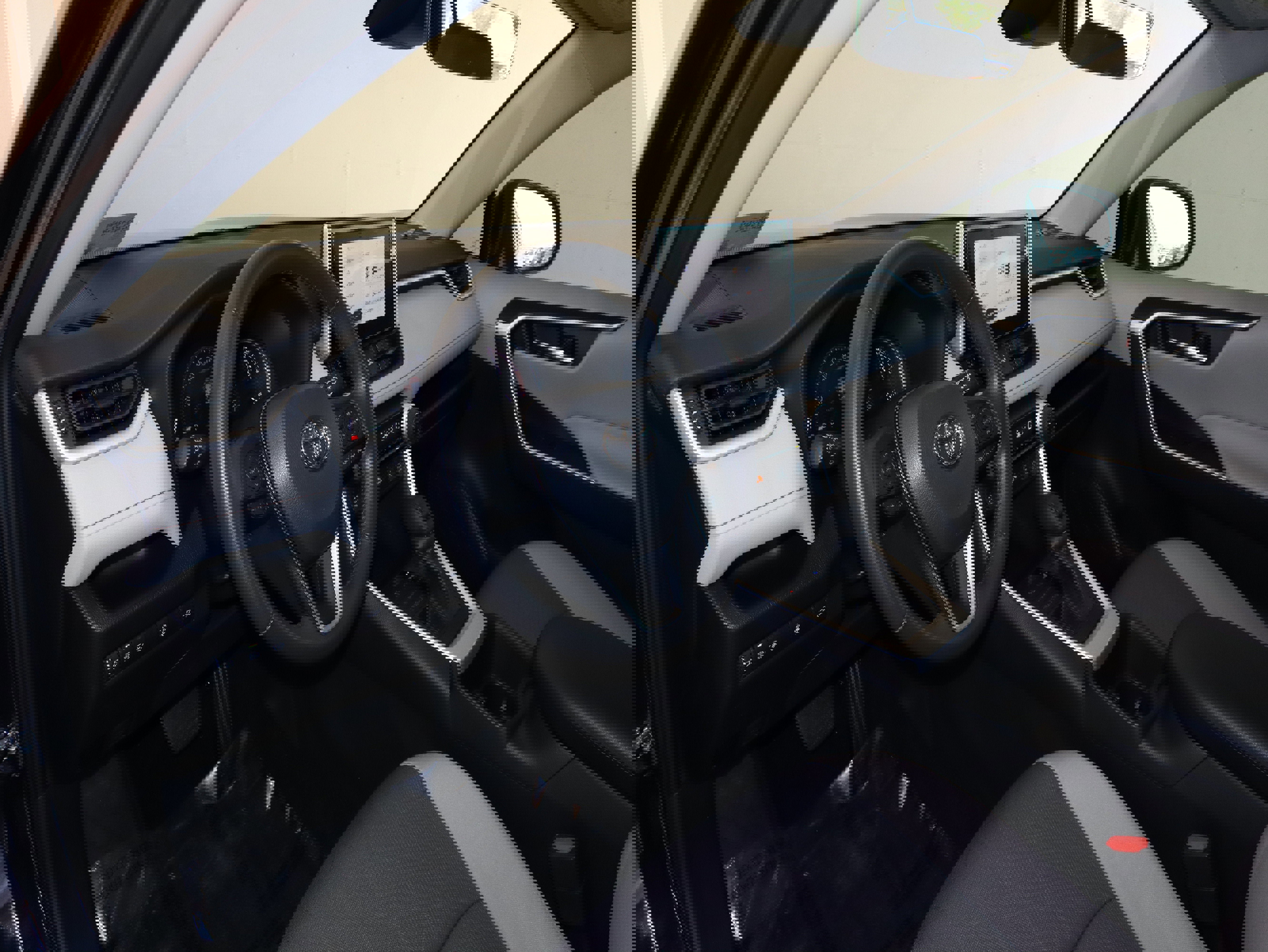 Used 2024 Toyota RAV4 XLE w/ Convenience Package image 21