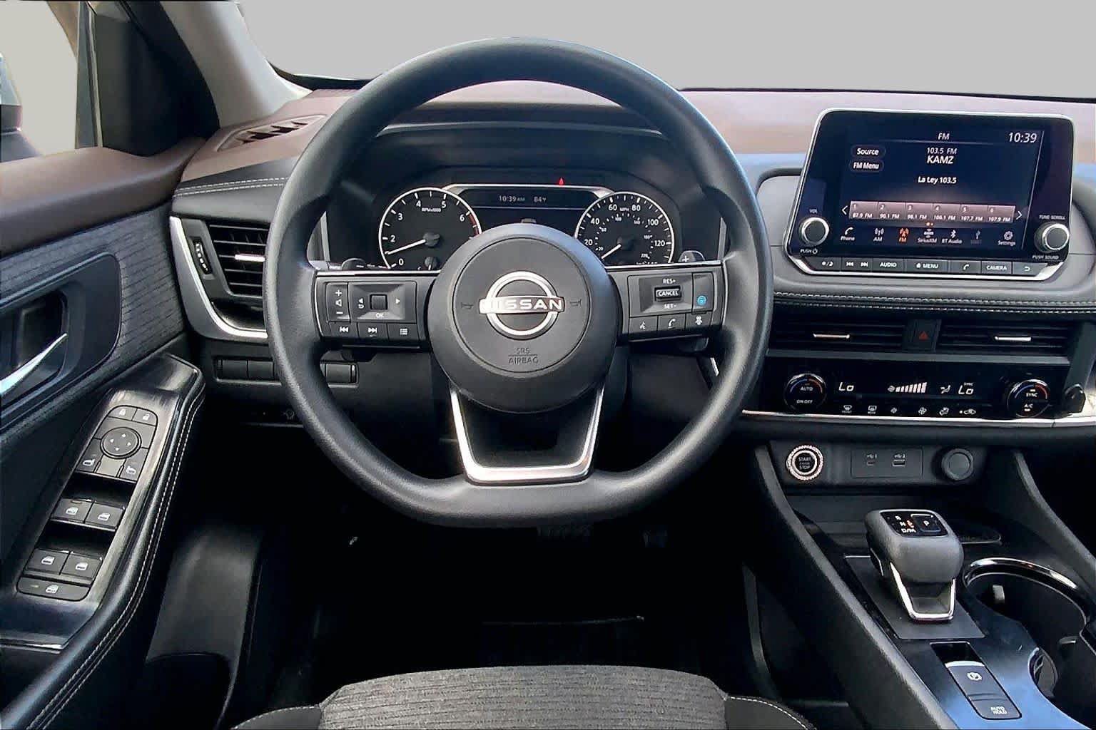 Used 2023 Nissan Rogue SV AWD/4WD image 6