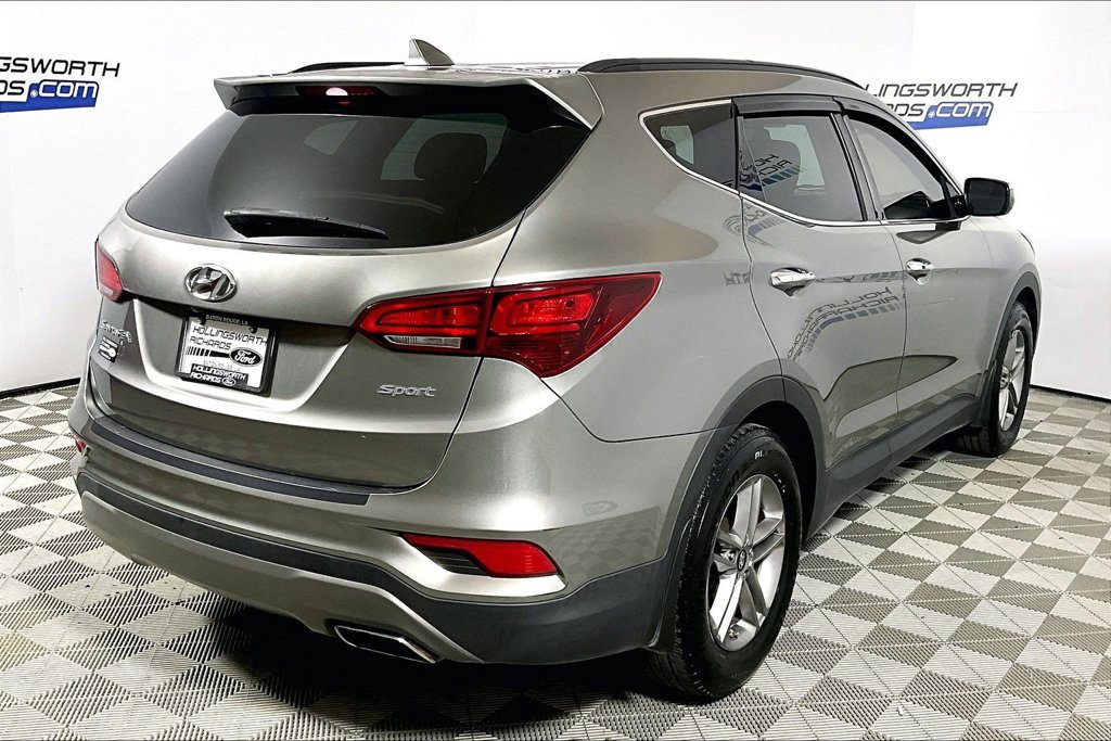 Used 2018 Hyundai Santa Fe Sport w/ 2.4L Value Package 02 FWD image 9