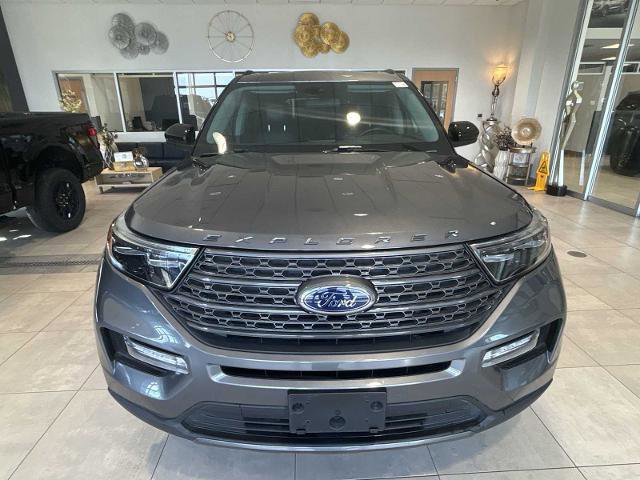Certified 2022 Ford Explorer XLT w/ Equipment Group 202A image 9