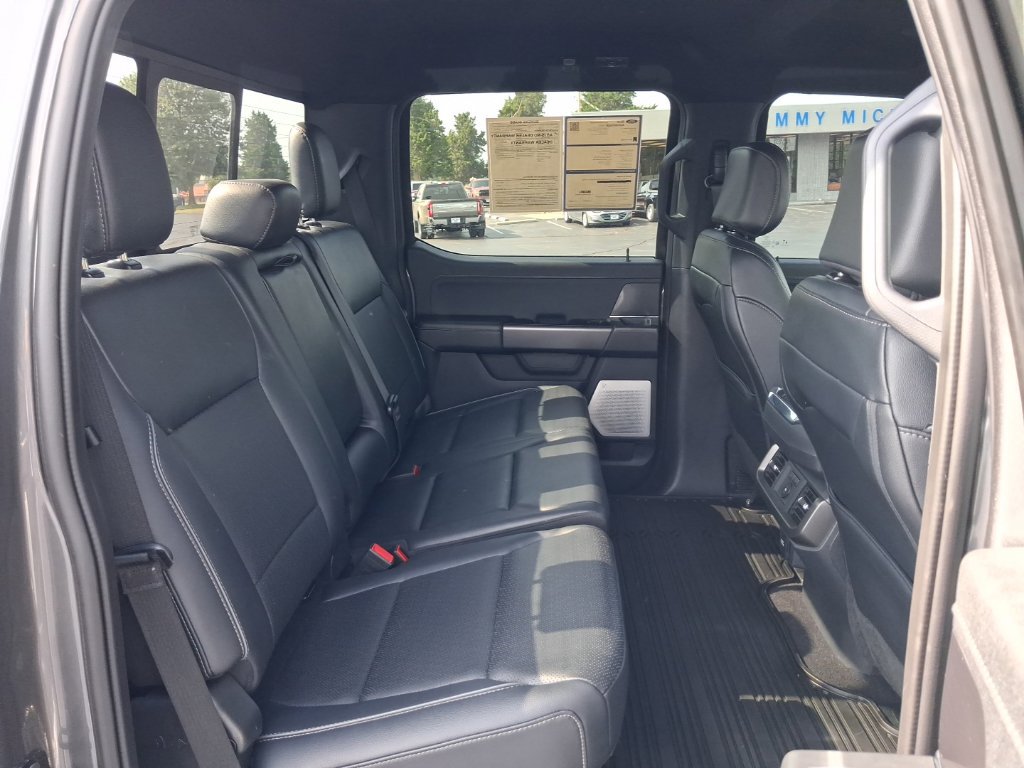 Certified 2025 Ford F150 Lariat w/ Equipment Group 502A High AWD/4WD image 19
