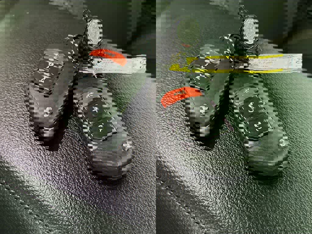 Used 2024 Jeep Wrangler Willys image 25