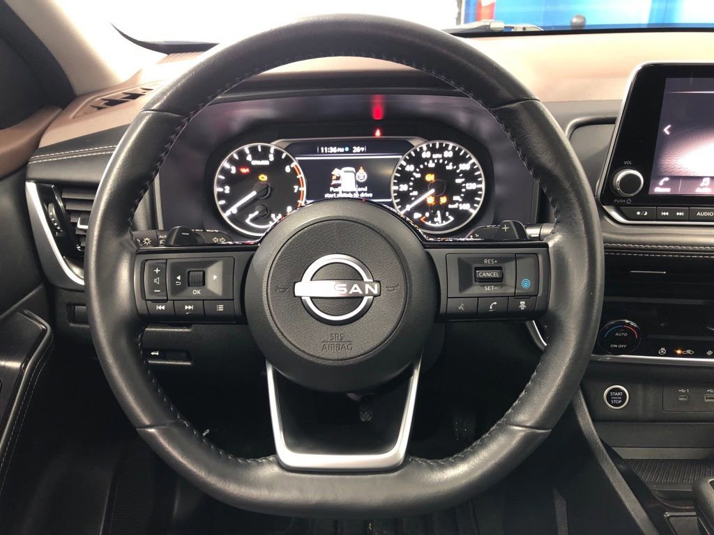 Used 2022 Nissan Rogue SV w/ SV Premium Package image 12