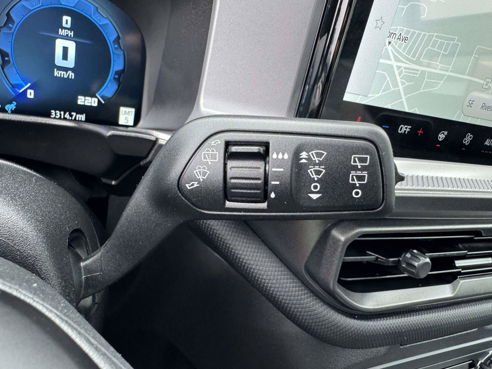 Certified 2025 Ford Bronco Sport Badlands w/ Badlands Tech Package AWD/4WD image 49