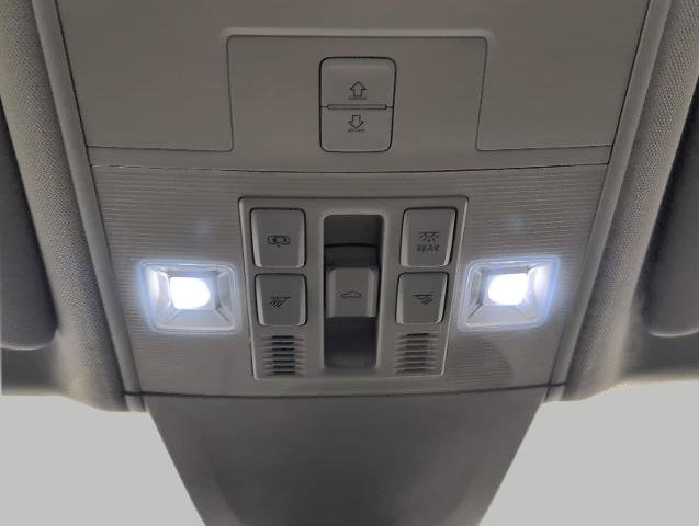Used 2021 Volkswagen Atlas SEL AWD/4WD image 19