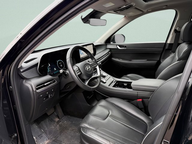 Used 2024 Hyundai Palisade Limited AWD/4WD image 3