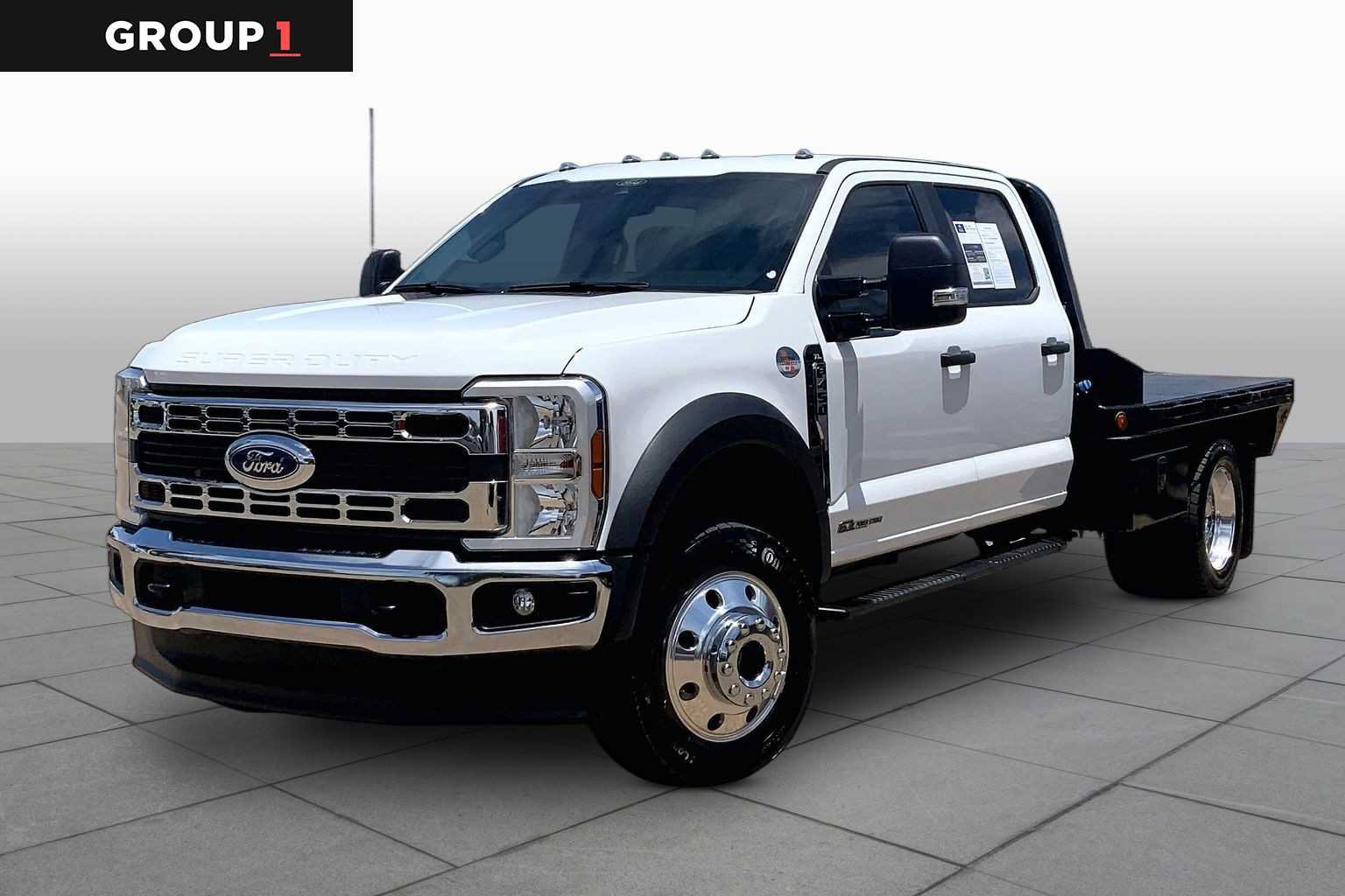 Certified 2026 Ford F450 XL w/ XL Chrome Package AWD/4WD image 1