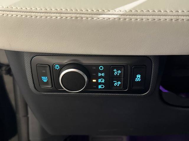 Certified 2025 Ford Mustang Mach-E Premium AWD/4WD image 18