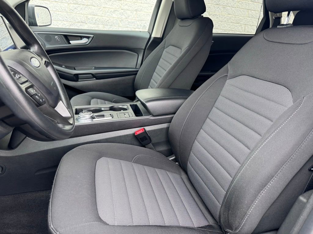 Certified 2024 Ford Edge SE image 15