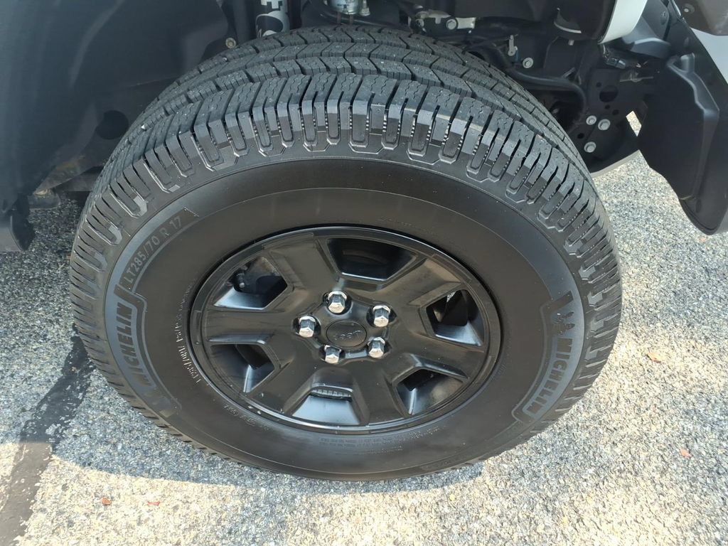 Used 2021 Jeep Gladiator Mojave AWD/4WD image 7