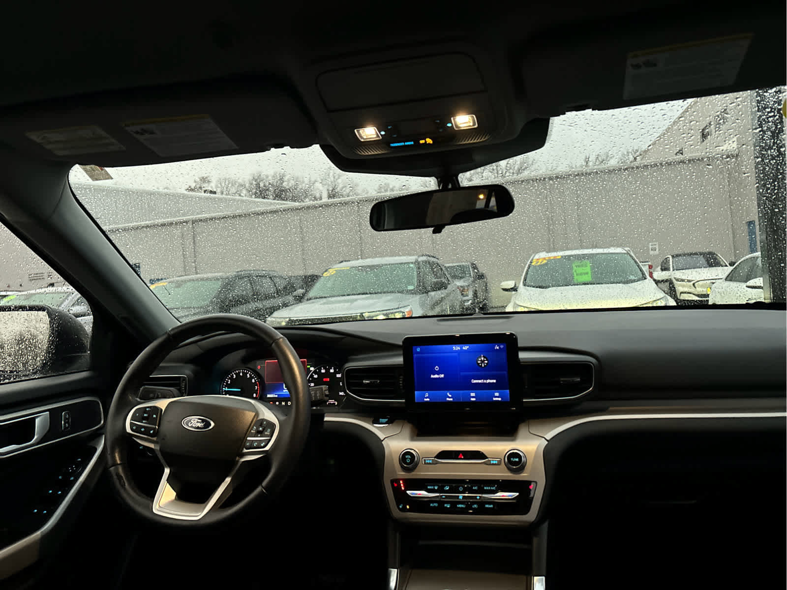 Certified 2023 Ford Explorer XLT w/ Equipment Group 202A image 33