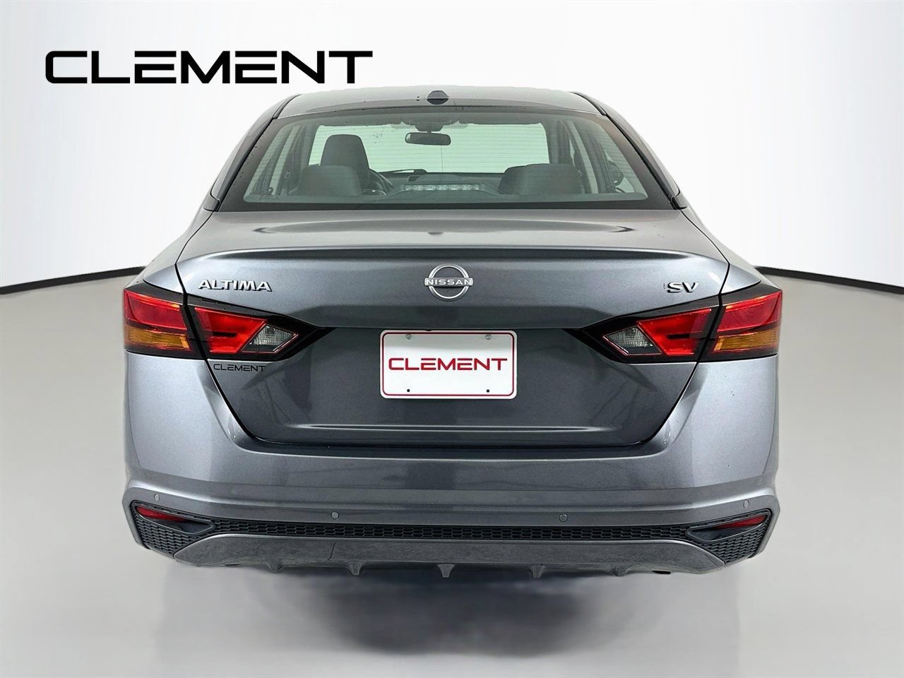Used 2025 Nissan Altima 2.5 SV FWD image 8