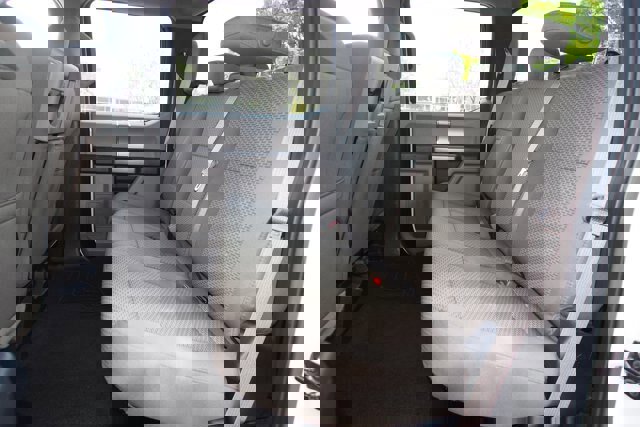 Certified 2017 Ford F250 XLT w/ XLT Premium Package image 18