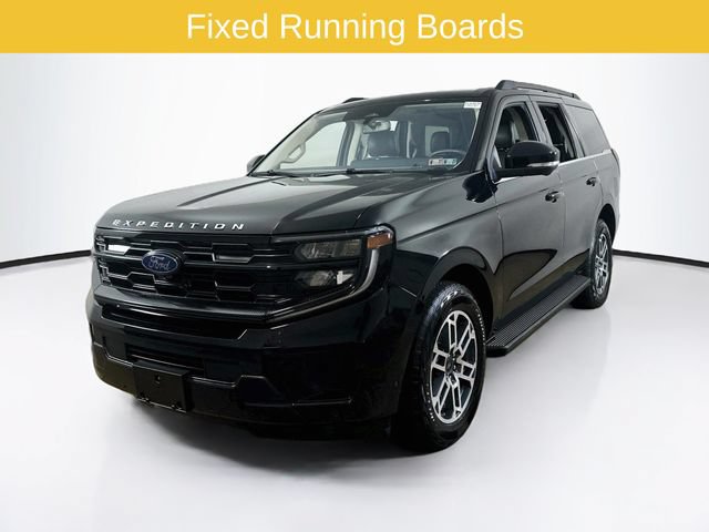 Certified 2025 Ford Expedition Active AWD/4WD image 3