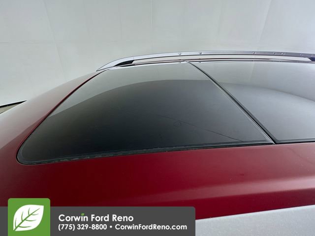 Certified 2019 Ford Escape Titanium AWD/4WD image 22