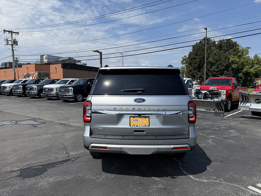 Certified 2023 Ford Expedition Limited AWD/4WD image 5