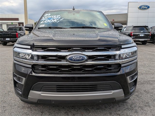 Certified 2024 Ford Expedition Limited image 9