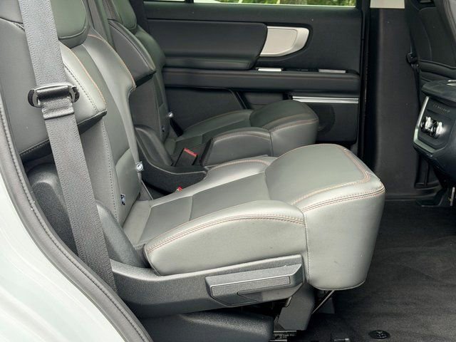 Certified 2025 Ford Expedition Active AWD/4WD image 19