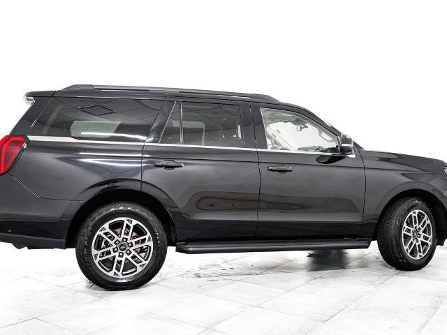 Certified 2025 Ford Expedition Active AWD/4WD image 7