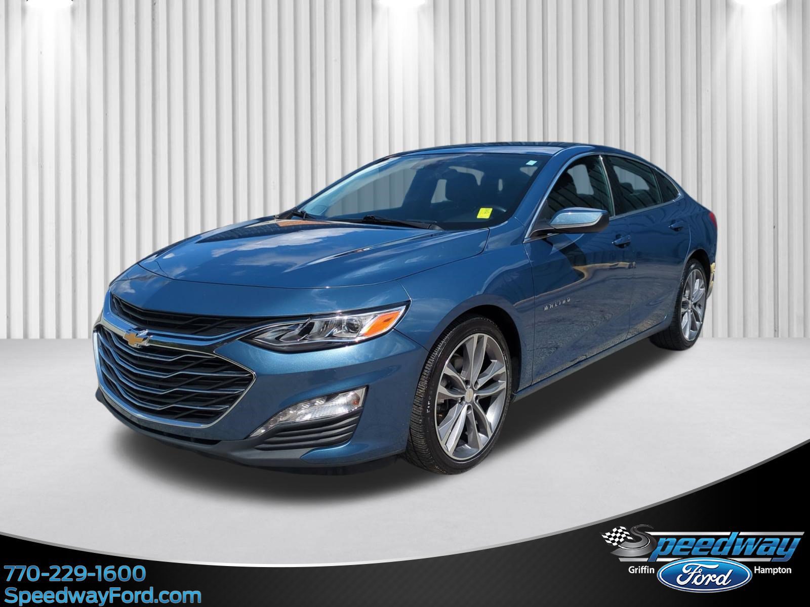 Used 2024 Chevrolet Malibu LT FWD image 1