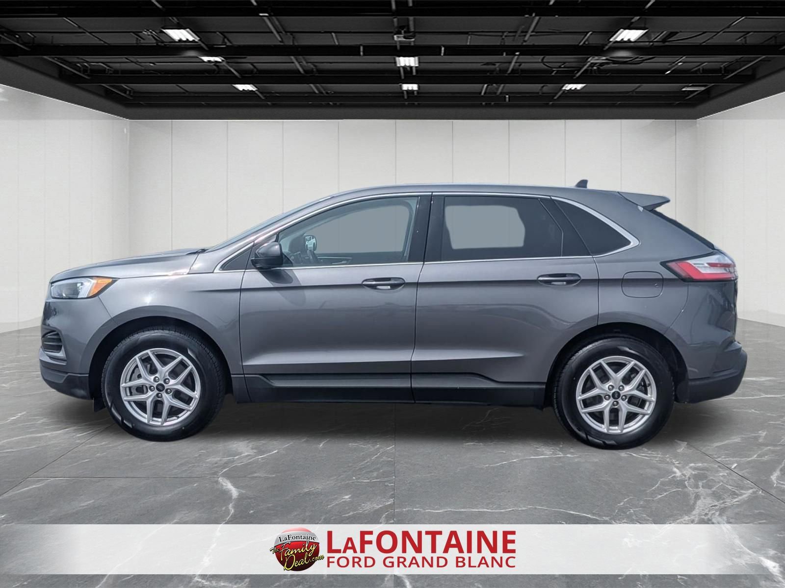 Certified 2024 Ford Edge SEL AWD/4WD image 2