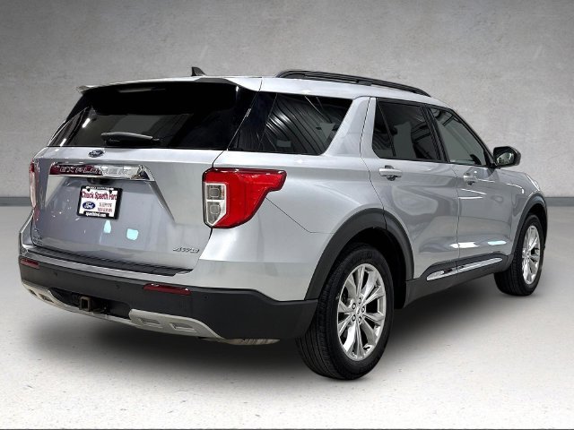 Certified 2021 Ford Explorer XLT w/ Equipment Group 202A AWD/4WD image 7