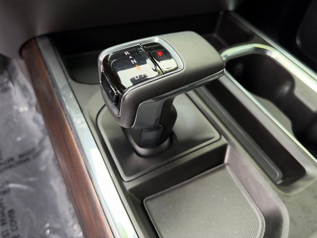 Used 2023 GMC Sierra 1500 SLT w/ SLT Premium Package image 27