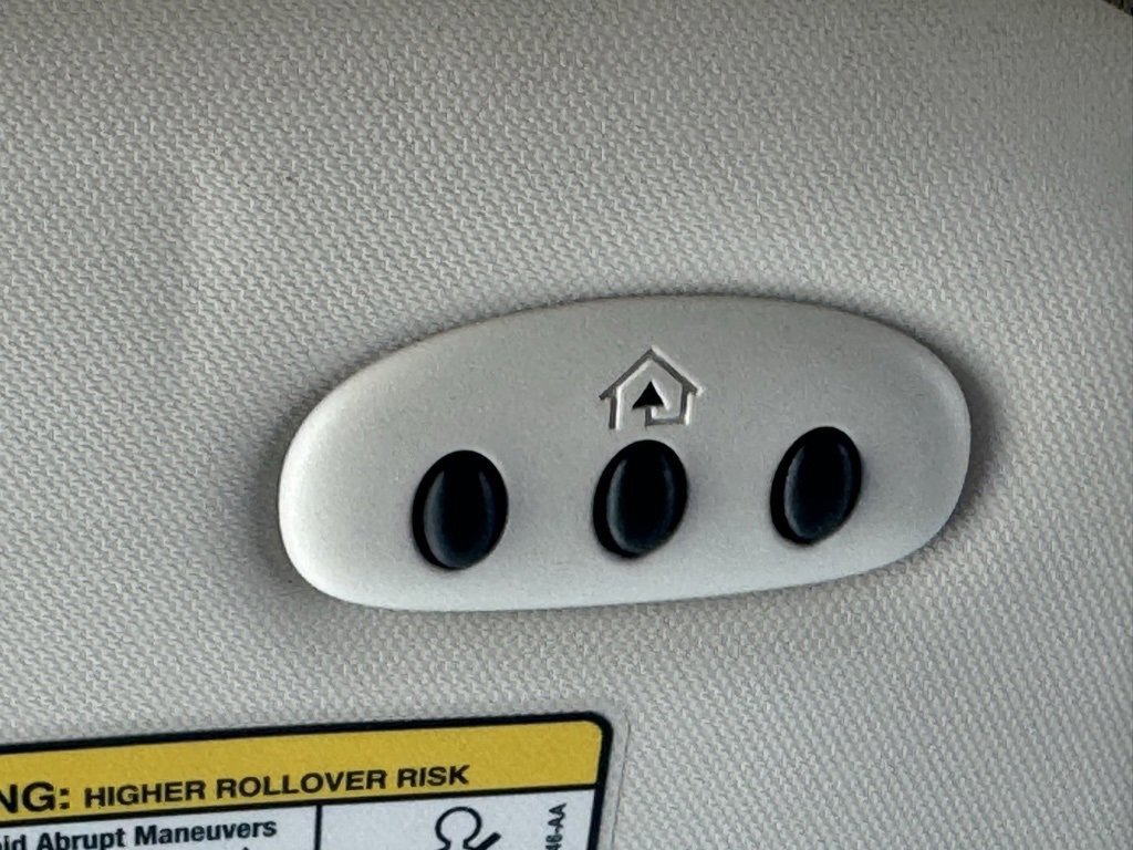 Certified 2019 Ford Escape Titanium image 34