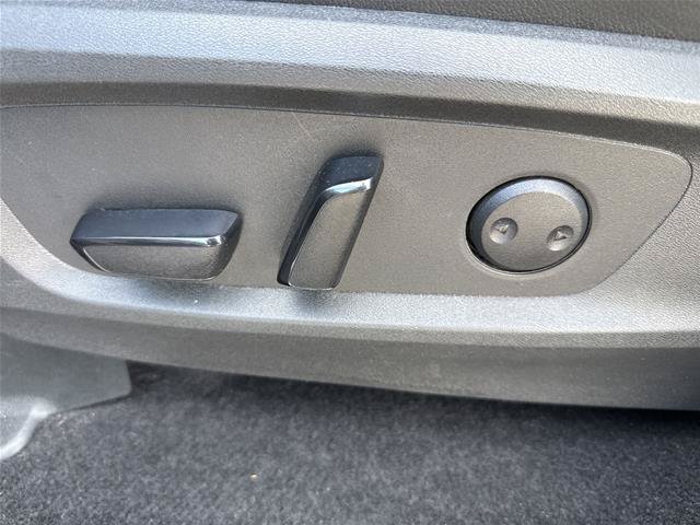 Used 2022 Nissan Pathfinder SL FWD image 27