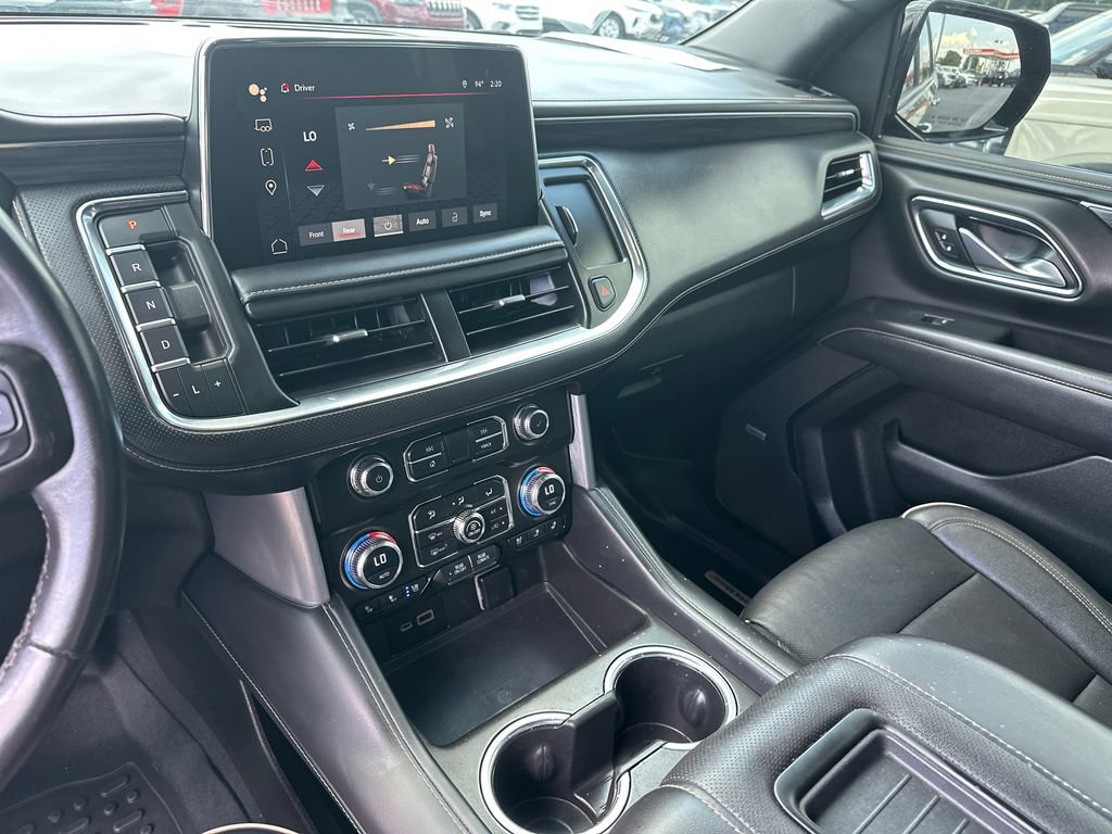 Used 2023 GMC Yukon SLT AWD/4WD image 34