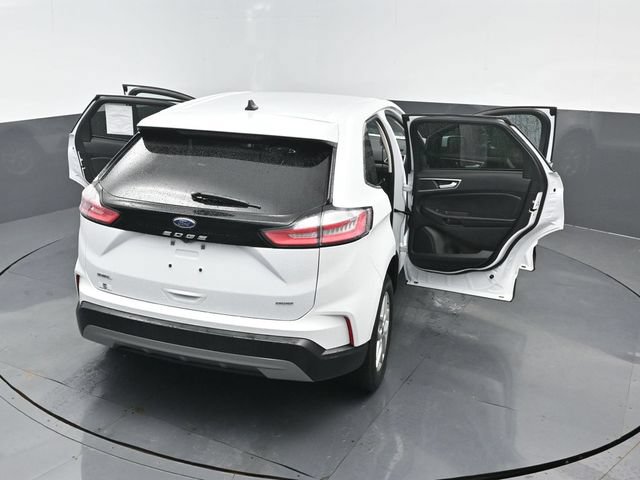 Certified 2024 Ford Edge SEL w/ Convenience Package AWD/4WD image 24