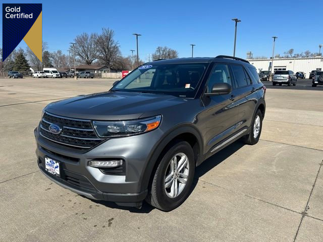Certified 2024 Ford Explorer XLT w/ Equipment Group 202A image 1