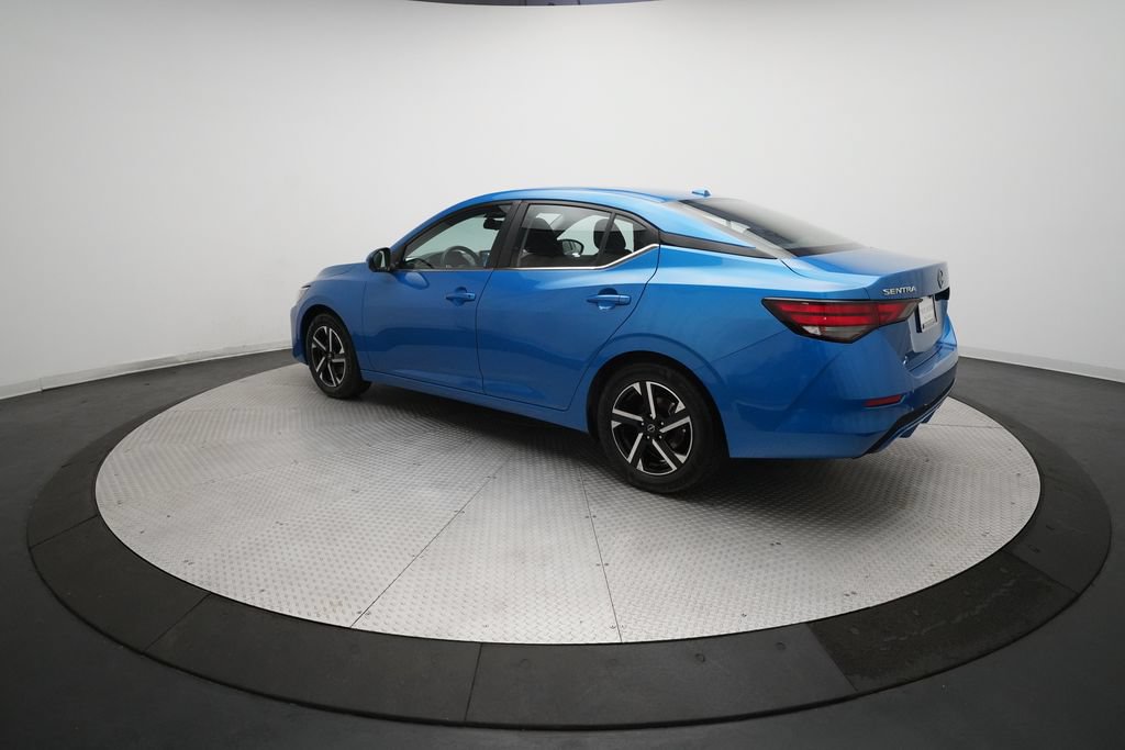 Used 2025 Nissan Sentra SV FWD image 31
