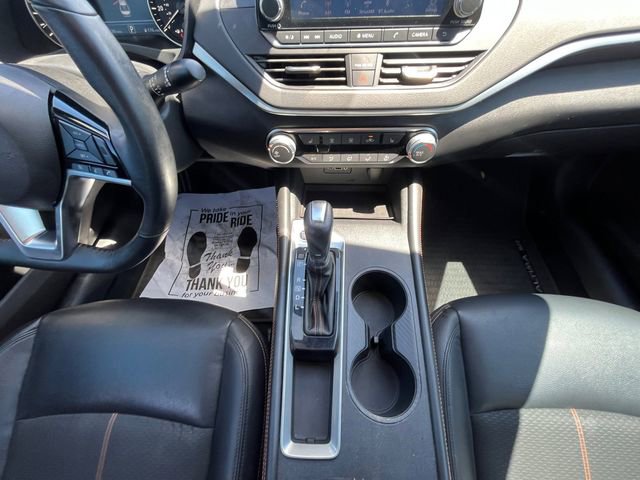 Used 2020 Nissan Altima 2.5 SR w/ Premium Package FWD image 11