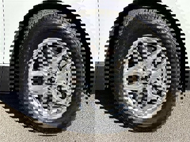 Certified 2024 Ford Edge SEL image 9