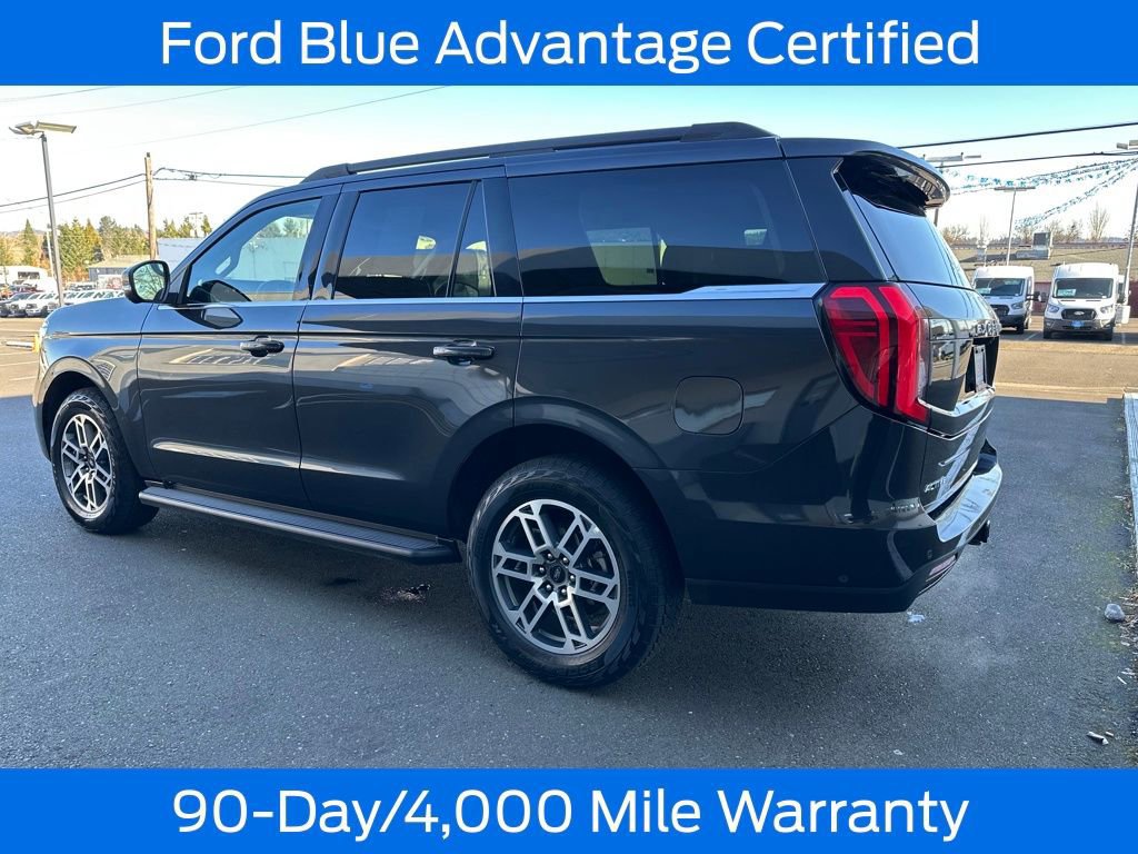 Certified 2025 Ford Expedition Active image 4