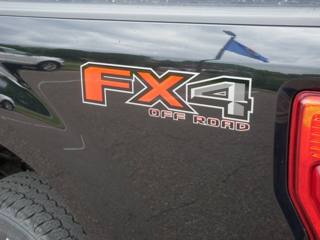 Certified 2020 Ford F350 XLT w/ XLT Premium Package AWD/4WD image 8