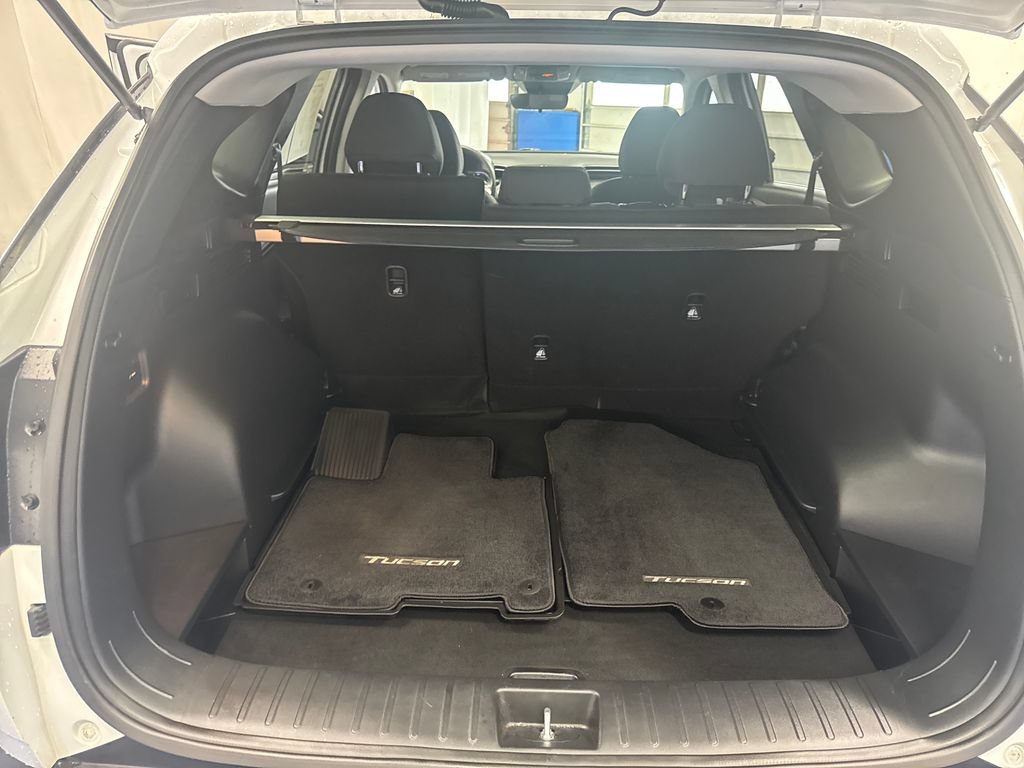 Used 2022 Hyundai Tucson Blue AWD/4WD image 26
