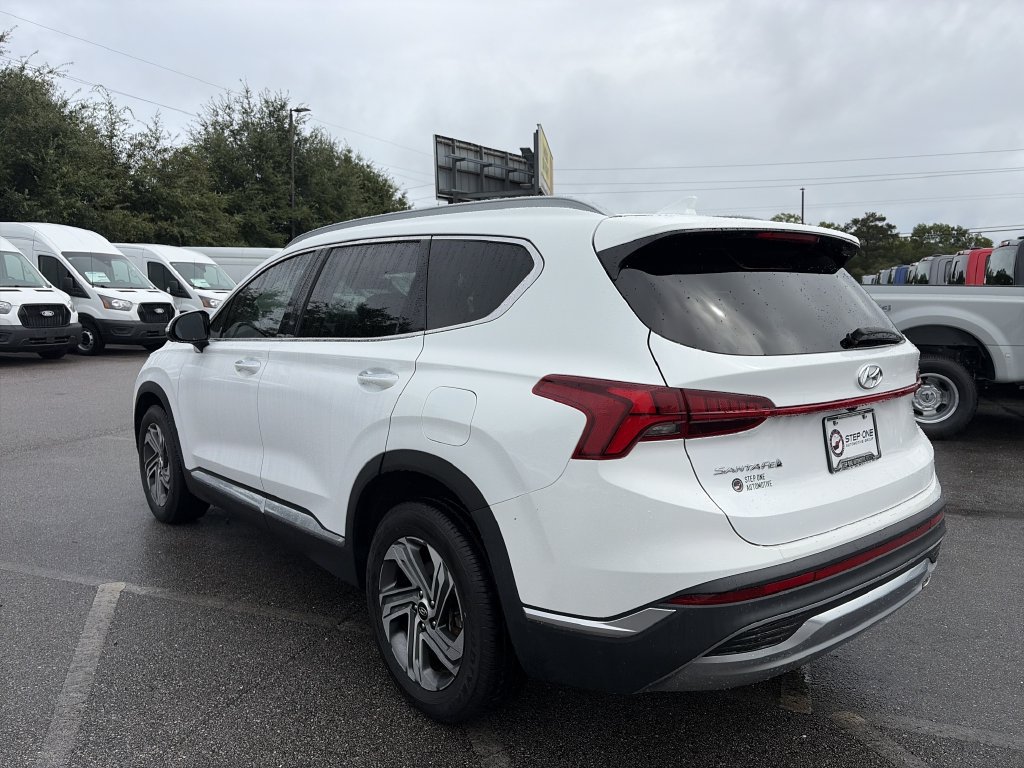 Used 2023 Hyundai Santa Fe SEL w/ Premium Package FWD image 5