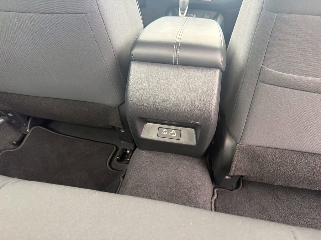 Used 2025 Nissan Altima 2.5 SV FWD image 42