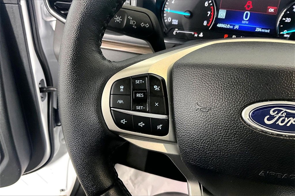 Certified 2024 Ford Explorer Limited image 15