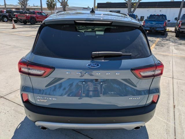 Certified 2023 Ford Escape Active w/ Tech Pack #2 image 3