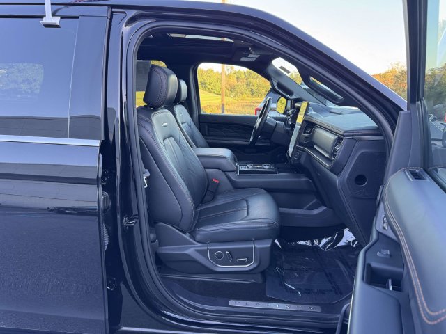Certified 2023 Ford Expedition Platinum AWD/4WD image 23