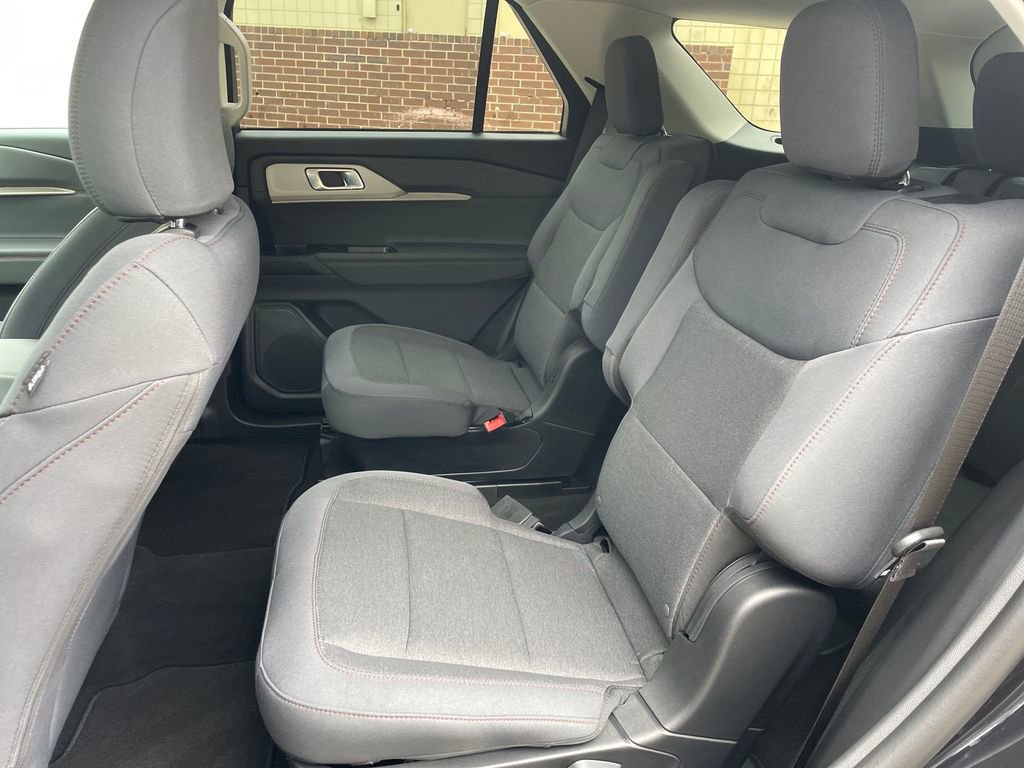 Certified 2026 Ford Explorer Active AWD/4WD image 51