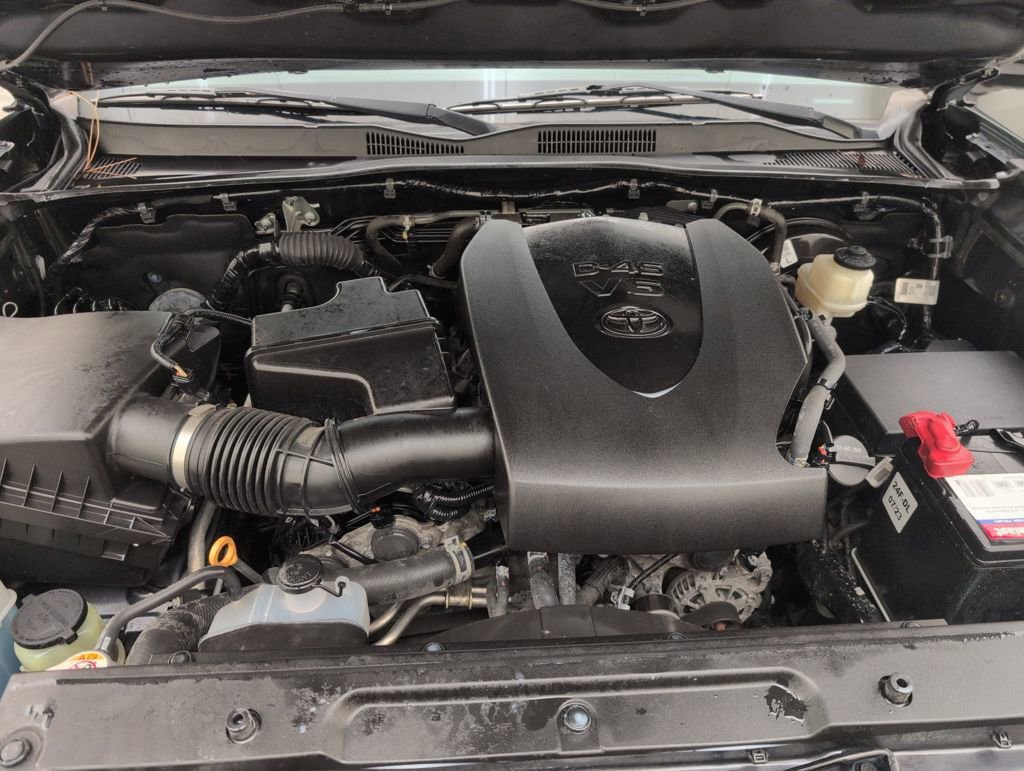 Used 2020 Toyota Tacoma SR5 image 43