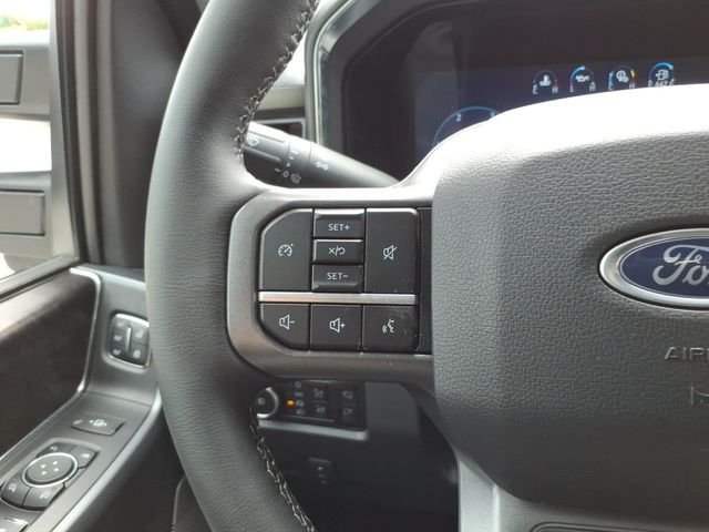 Certified 2025 Ford F250 Lariat w/ Chrome Package AWD/4WD image 22