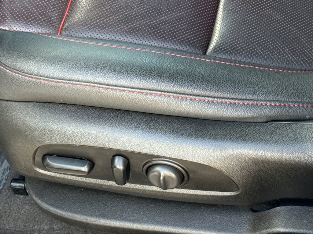 Used 2021 Chevrolet Blazer RS image 24